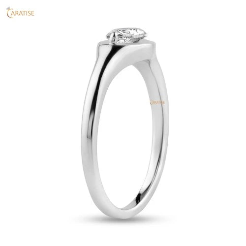0.42 TDW Oval Cut Diamond Solitaire Ring 925 Silver