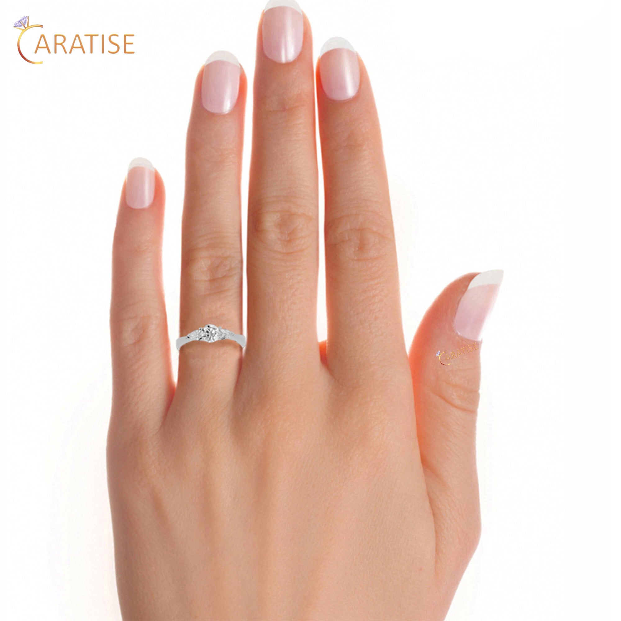 0.99 TDW Round Cut Women's Three Stone Moissanite Diamond Ring 925 Silver